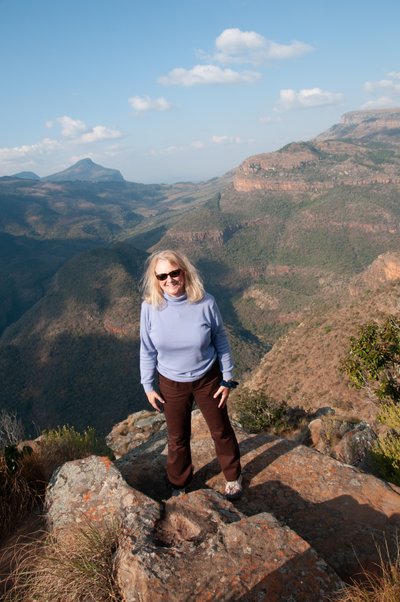 20090808080855 - Kathy at Blyde River Canyon in Mpumalango, ZA